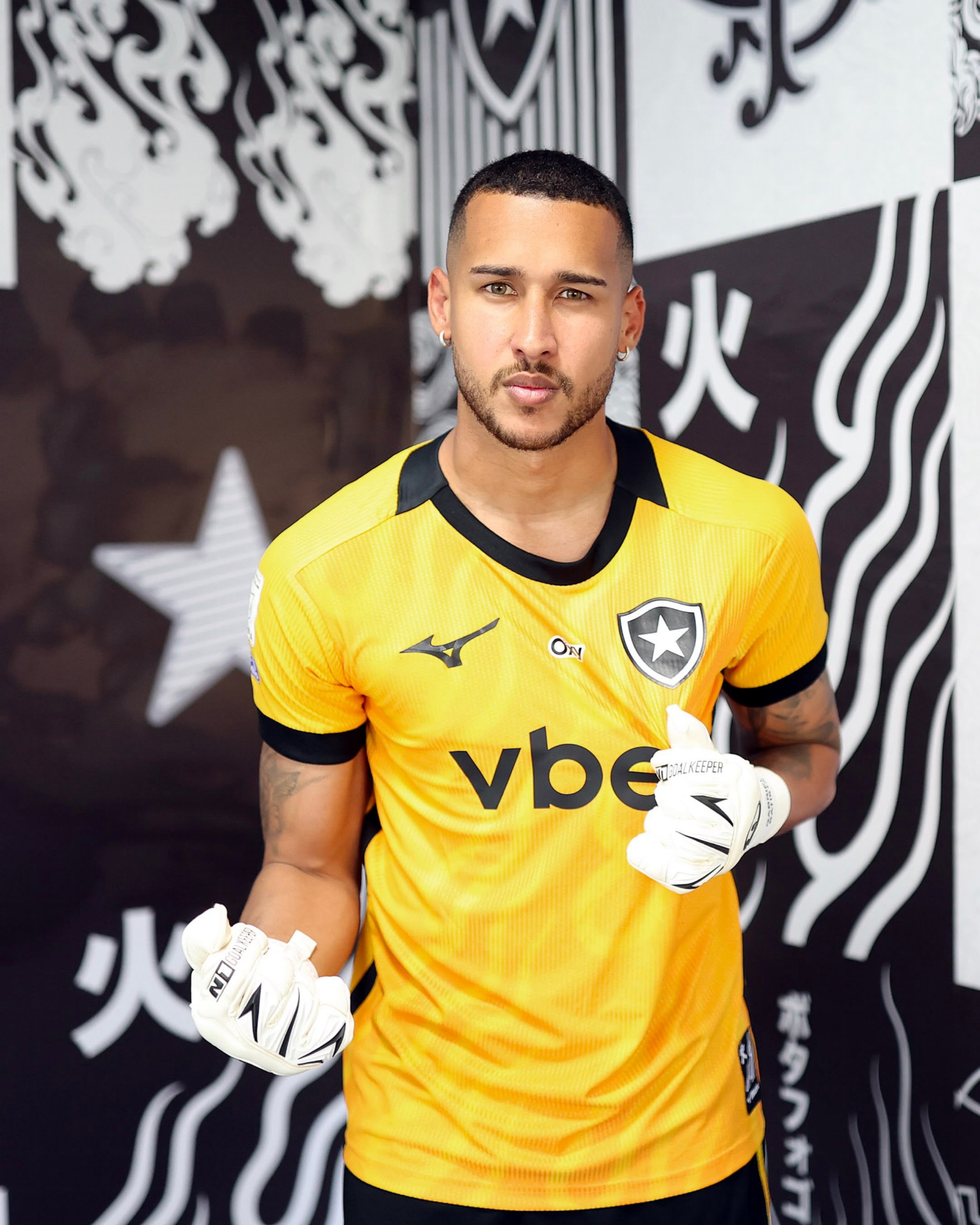 Gabriel Batista se destacou no futebol português