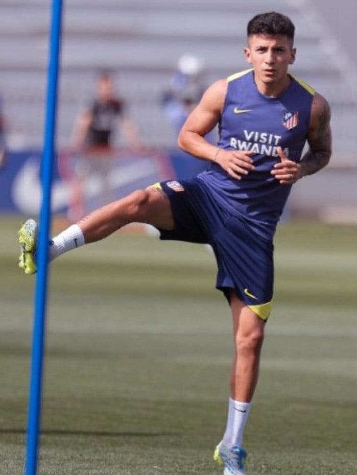 Almada em treino do Atl&eacute;tico de Madrid