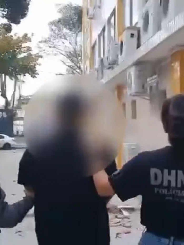 Homem foi preso acusado de agredir a companheira até a morte
