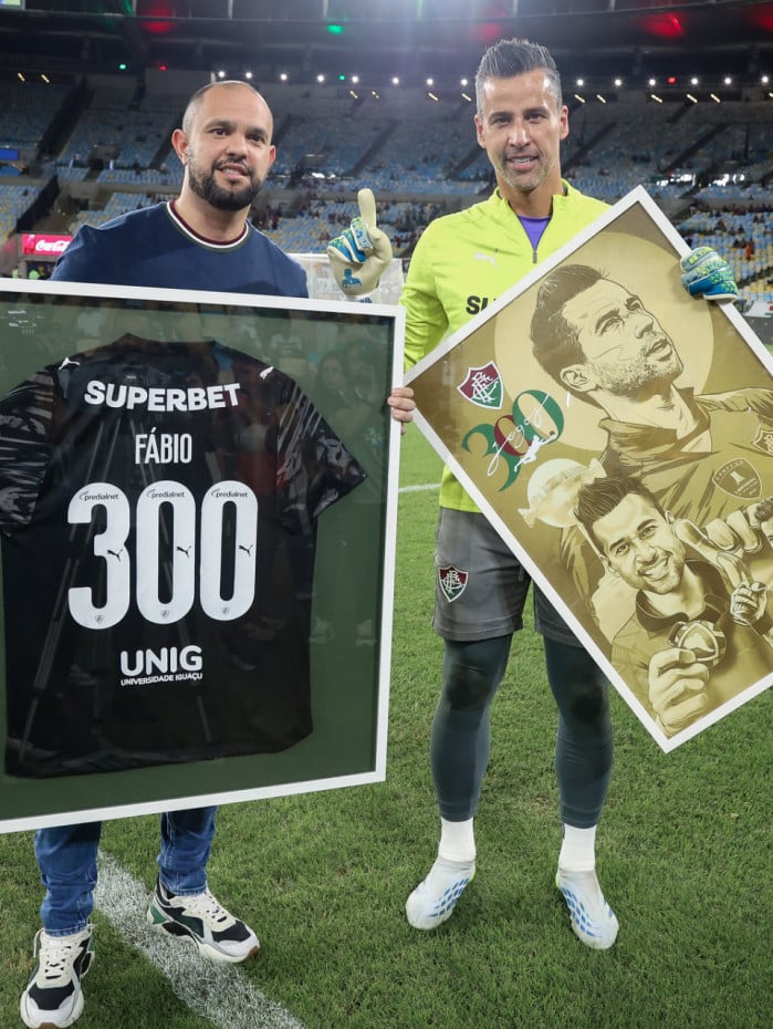 F&aacute;bio completou 300 jogos pelo Fluminense