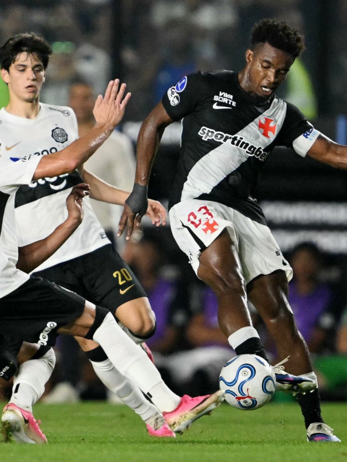 Vasco enfrentou o Olimpia, do Paraguai, em S&atilde;o Janu&aacute;rio, pela Sul-Americana