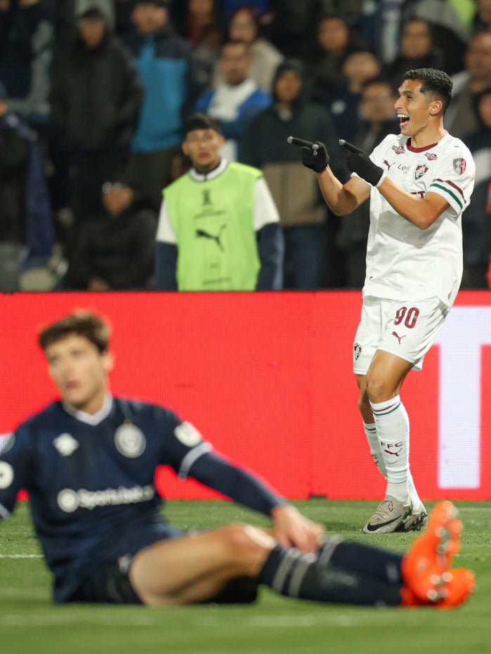 Comemora&ccedil;&atilde;o de Kevin Serna em jogo do Fluminense