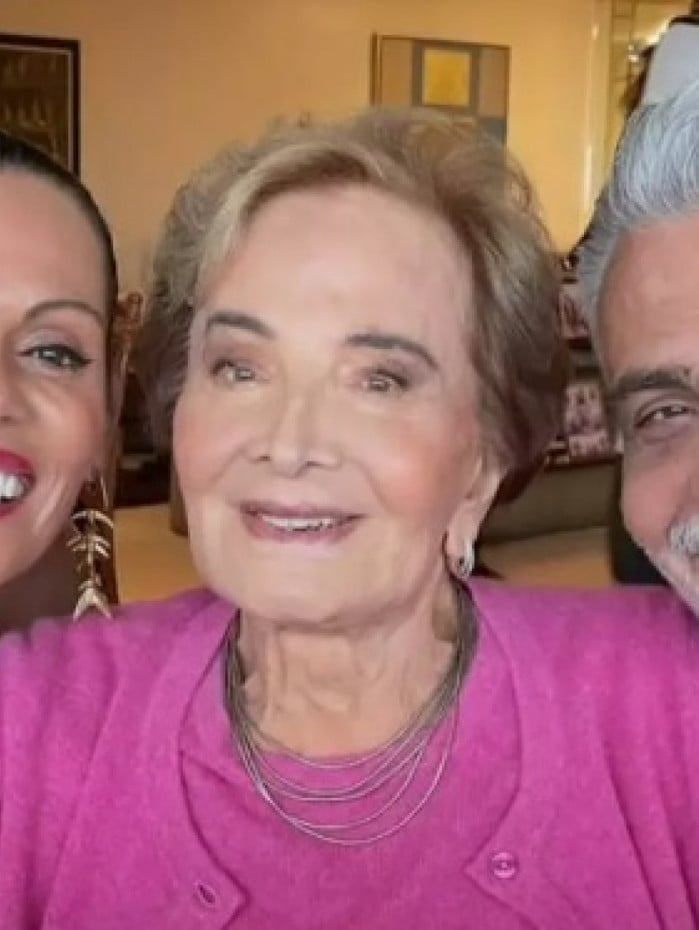 Nora de Gl&oacute;ria Menezes revela &uacute;ltima conversa com a atriz e desabafa: 'Perdi uma m&atilde;e'