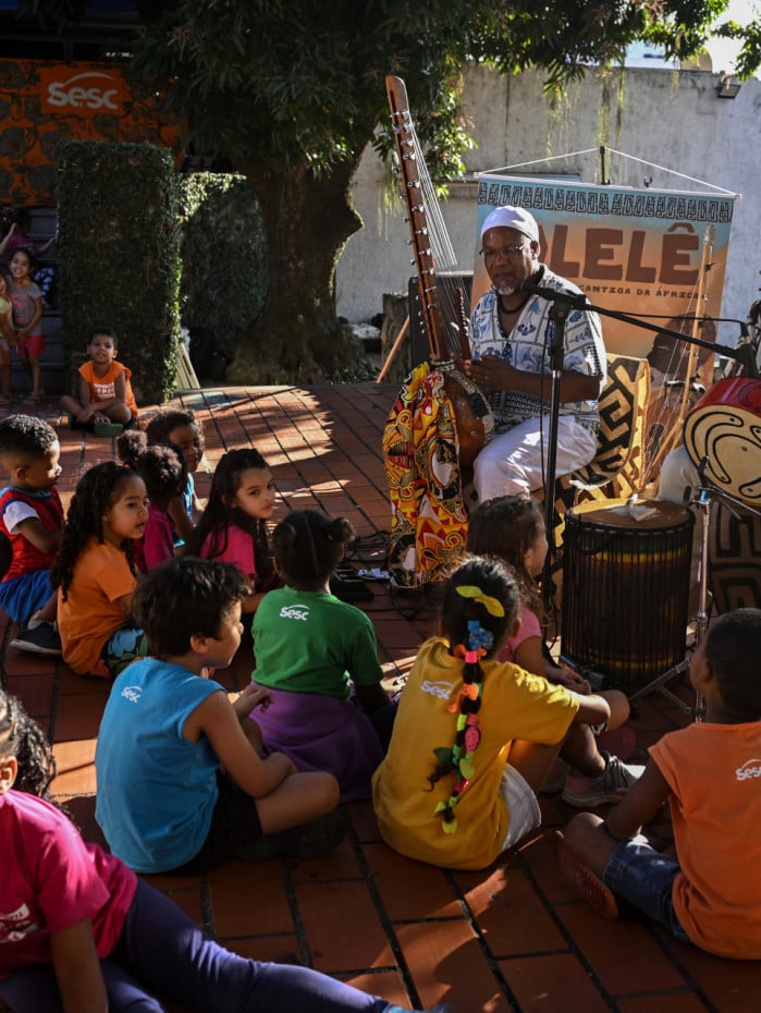 Projeto realizado no Sesc Niter&oacute;i promove oficinas, rodas de conversa e atividades culturais