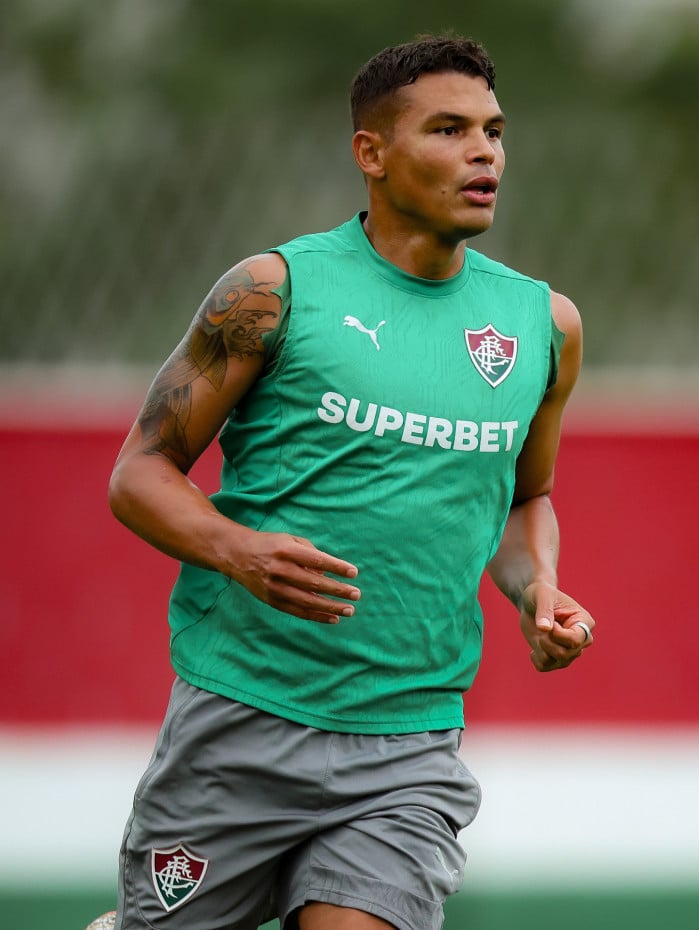 Thiago Silva em campo pelo Fluminense