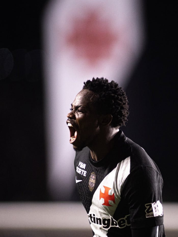 Andr&eacute;s G&oacute;mez marcou o gol do Vasco