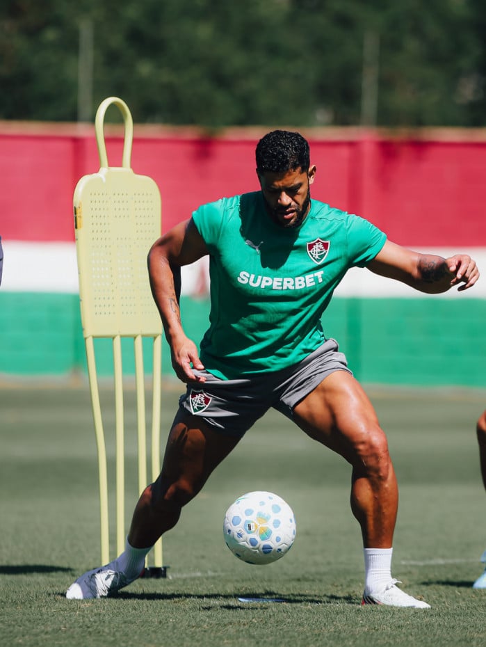 Hulk em treinamento do Fluminense