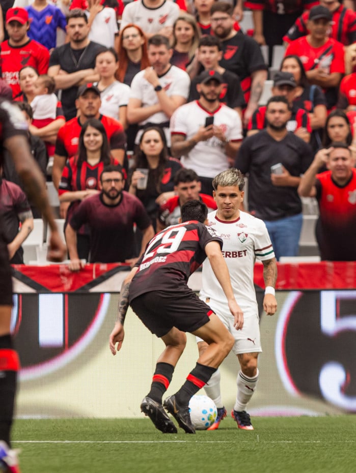 Fluminense e Athletico-PR se enfrentaram em Curitiba