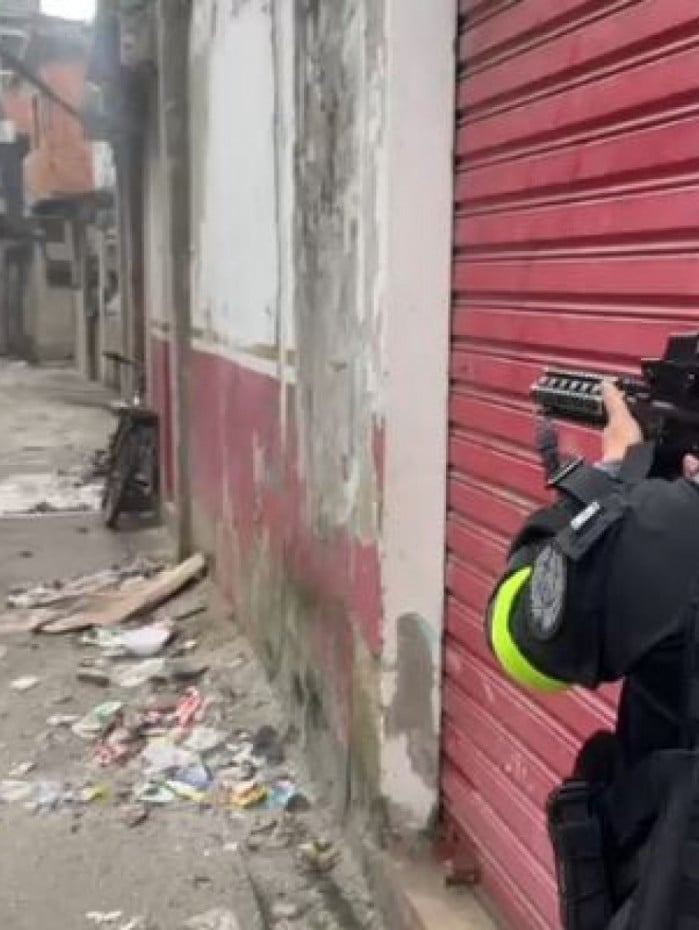 Equipes da Draco atuam nas comunidades da Gard&ecirc;nia Azul e Cidade de Deus