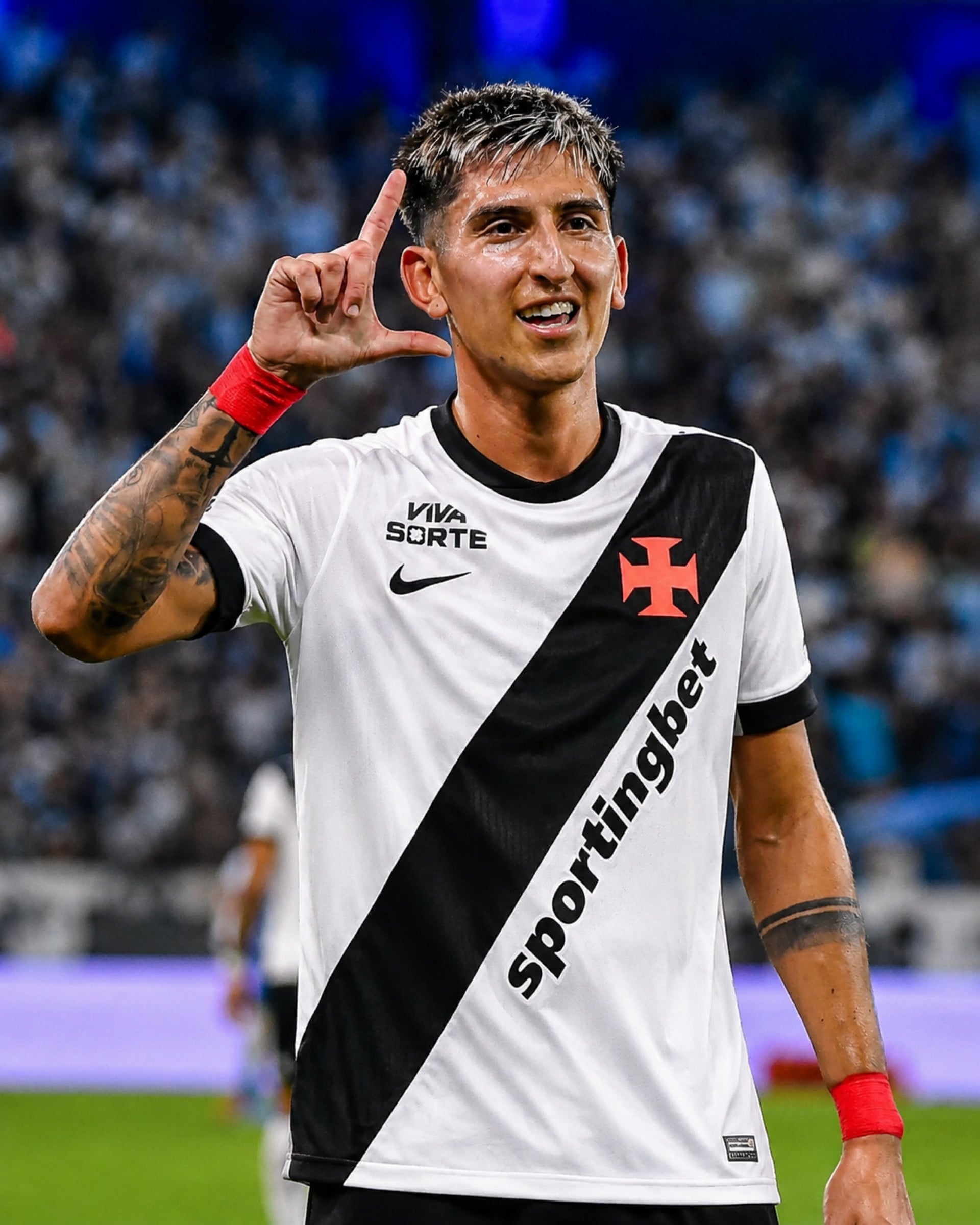 Alan Lescano é aguardado no Rio para realizar exames e assinar contrato com o Gigante da Colina