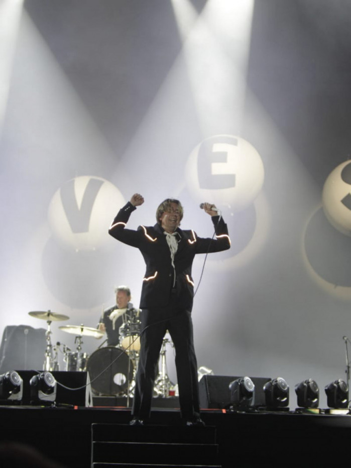 The Hives esbanja irrever&ecirc;ncia em show no Rock in Rio 