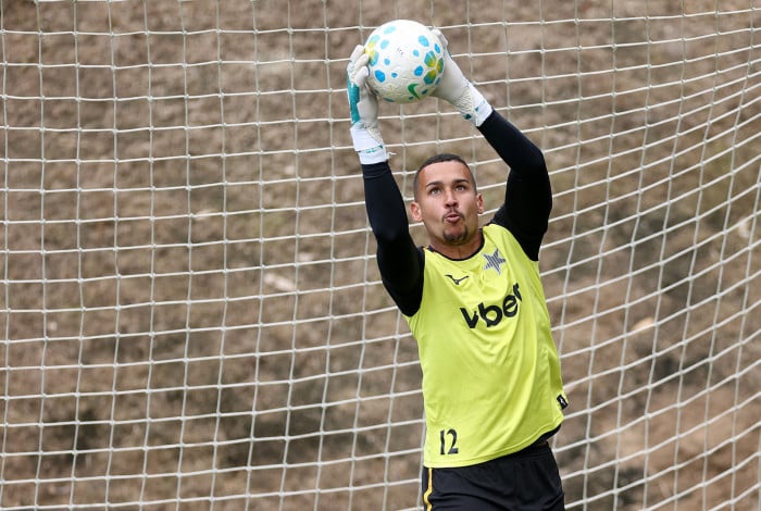 Apesar da boa sequ&ecirc;ncia, Gabriel Batista n&atilde;o &eacute; titular absoluto