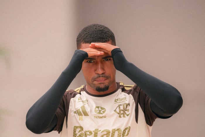 Com boas atua&ccedil;&otilde;es nos &uacute;ltimos jogos, Lino j&aacute; se colocou &agrave; disposi&ccedil;&atilde;o durante a aus&ecirc;ncia de Arrascaeta