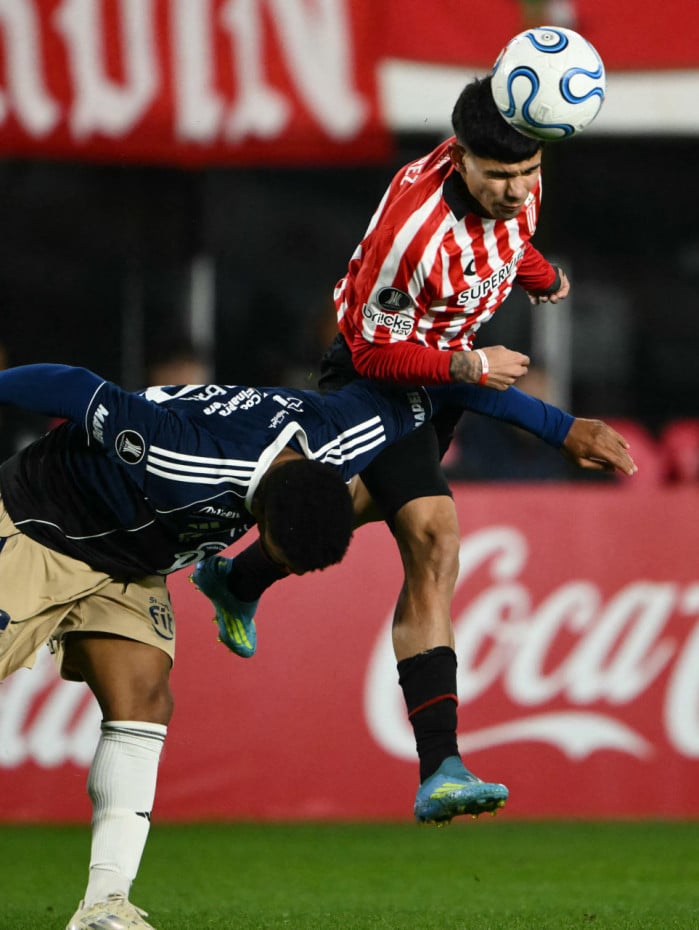 Botafogo negocia com Fabricio P&eacute;rez, do Estudiantes