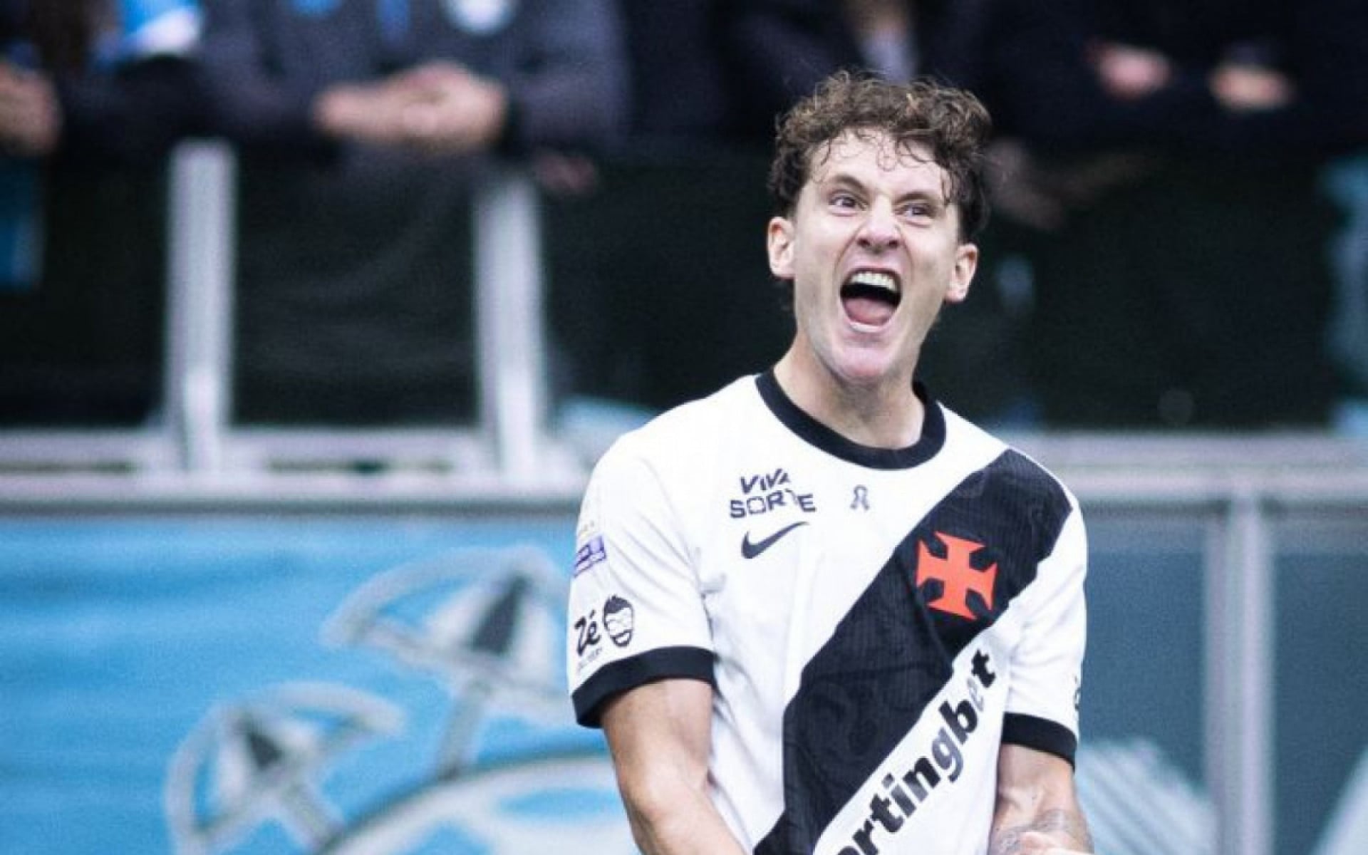 Facundo Colidio marcou o gol da virada do Vasco
