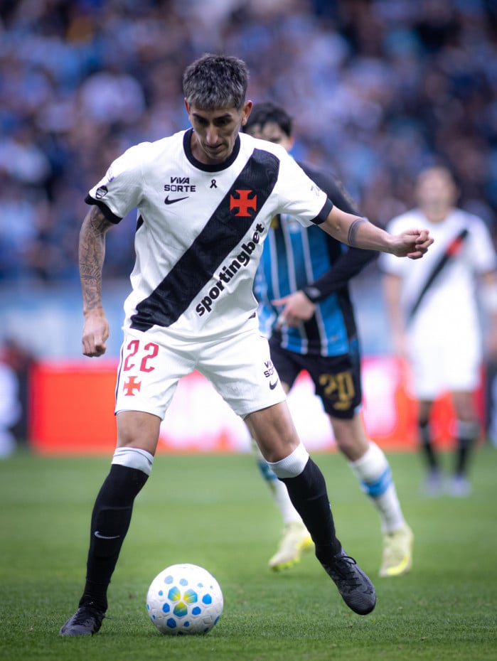 Lescano em a&ccedil;&atilde;o pelo Vasco