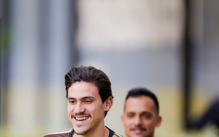 Pedro, do Flamengo, tenta encerrar longo jejum de gols no Maracanã