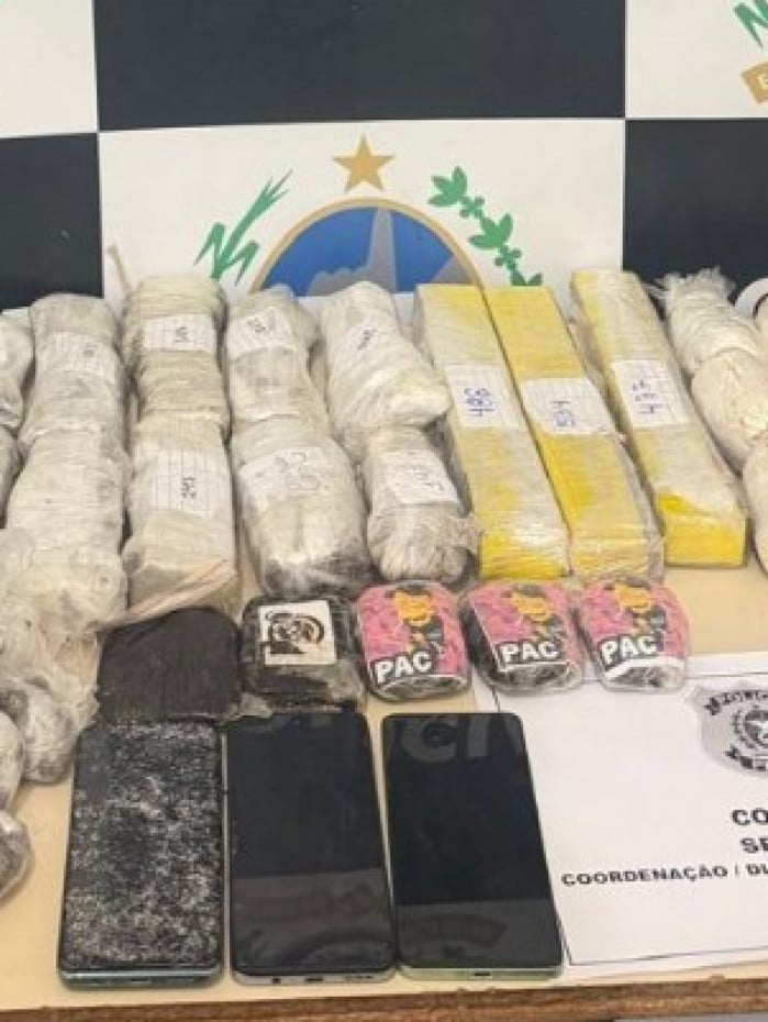 Operação Illicitus já retirou celulares e 20 kg de drogas de presídios