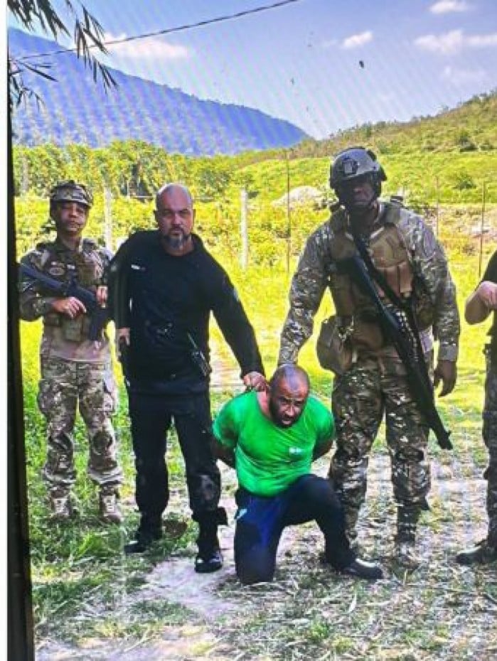 Holand&ecirc;s e colombiano foram recapturados ainda na &aacute;rea do Complexo de Gericin&oacute;