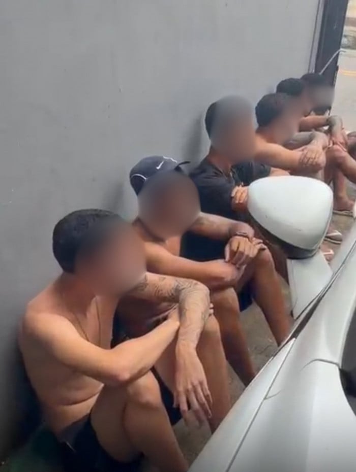 Seis homens foram presos e um menor apreendido em Santo Aleixo