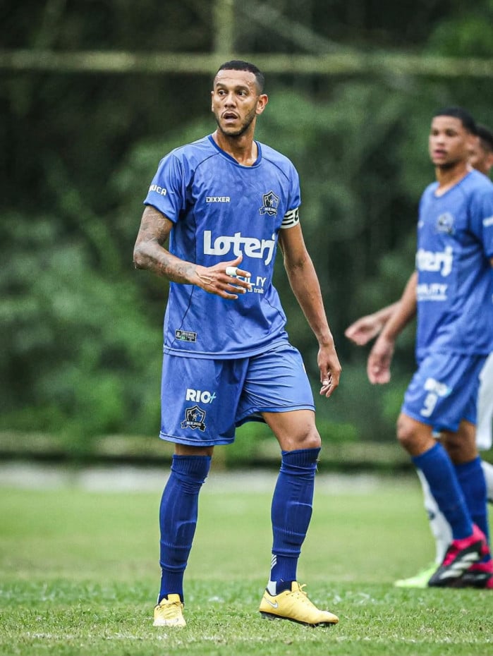 Souza venceu o duelo