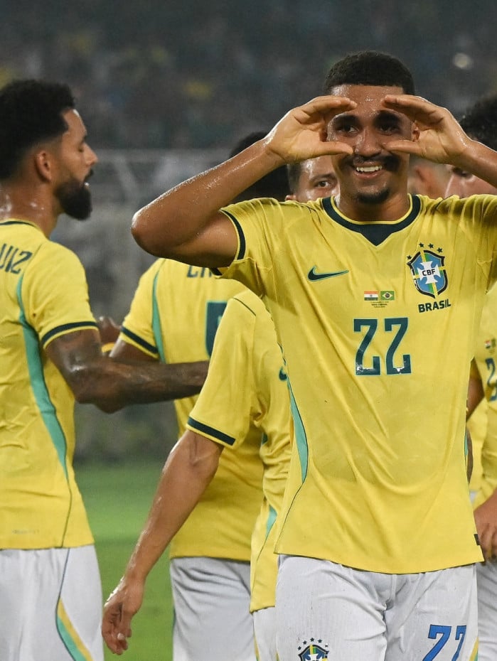 Samuel Lino esteve nos tr&ecirc;s amistosos da sele&ccedil;&atilde;o brasileira: entrou em todos no segundo tempo