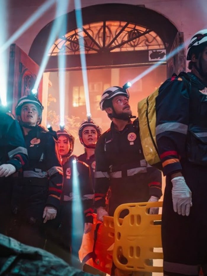 Elenco iniciou grava&ccedil;&otilde;es da segunda temporada da s&eacute;rie 'Emerg&ecirc;ncia 53'