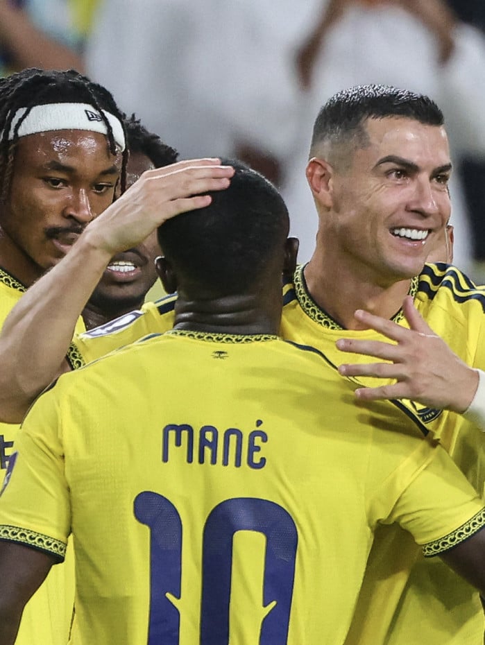Cristiano Ronaldo comemora gol pelo Al-Nassr