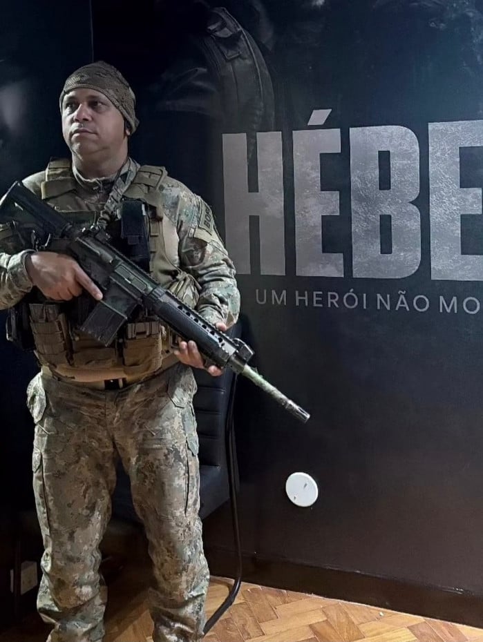 Gl&aacute;ucio Marcelo Fonseca da Silva publicou uma homenagem para o irm&atilde;o H&eacute;ber