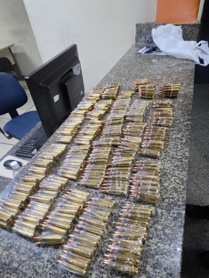 Homem foi preso, e o material apreendido encaminhado &agrave; 21&ordf; DP (Bonsucesso)