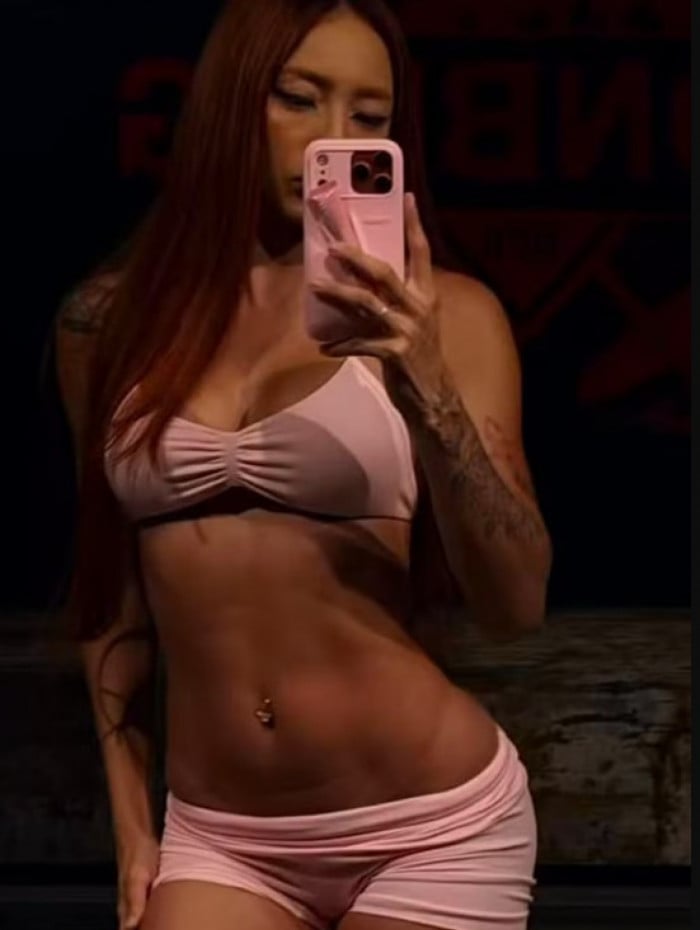 Ruivinha de Marte mostra m&uacute;sculos definidos ap&oacute;s mudan&ccedil;a de rotina fitness