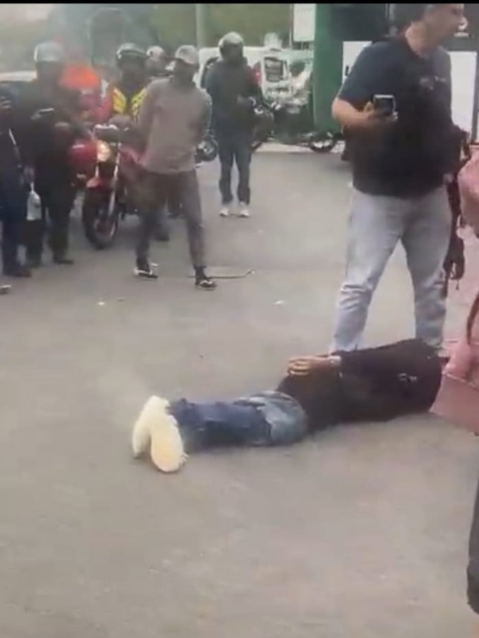 Um suspeito foi baleado e preso, enquanto outros dois fugiram