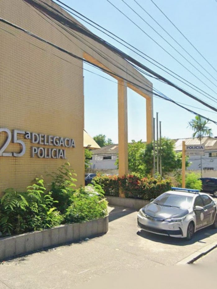 Homem e os materiais apreendidos foram conduzidos &agrave; 25&ordf; DP (Engenho Novo)