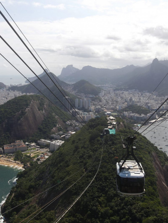 Turistas se  encantam com a beleza do cart&atilde;o-postal do Rio de Janeiro