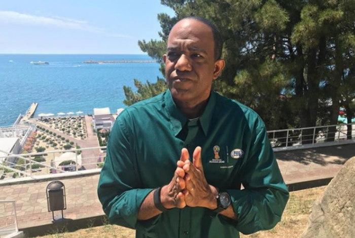 Jornalista Abel Neto critica desempenho do Flamengo em partida contra Atlético-PR