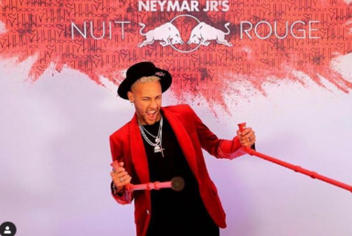 Neymar em sua festa de aniversário