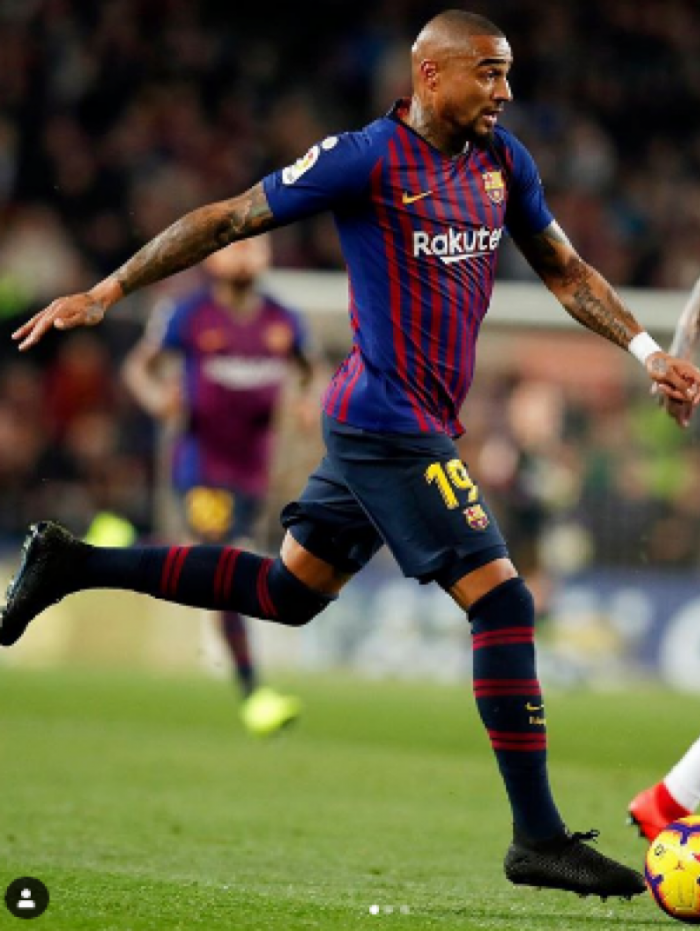 Kevin Prince-Boateng em jogo pelo Barça