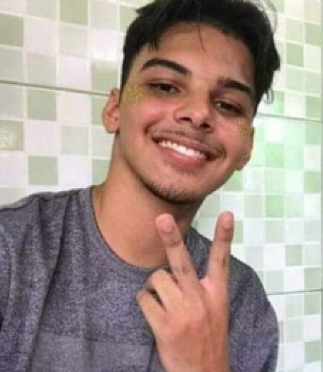 Lucas Torres foi encontrado morto com marcas de tortura - Reprodução Facebook