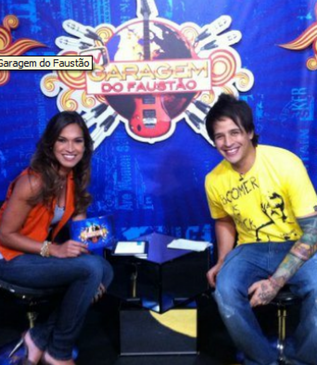 Talitha Morete comandou ao vivo o TV Garagem que ia ao ar no site do Domingão