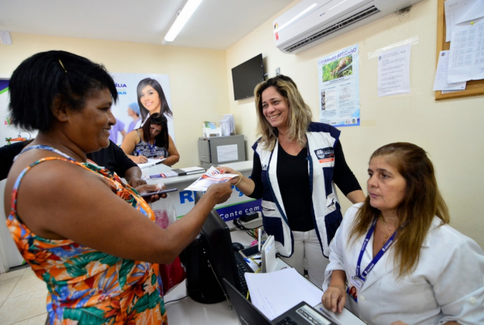 Moradores de Nova Iguaçu receberam ofertas de serviços gratuitos