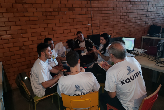 Alunos de escolas estaduais do Rio de Janeiro participam de Hackathon neste final de semana