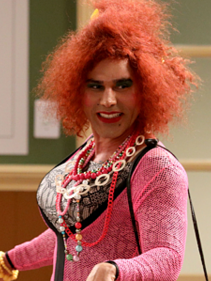 Val&eacute;ria Vasques (Rodrigo Sant'anna) "causa" na Escolinha do Professor Raimundo