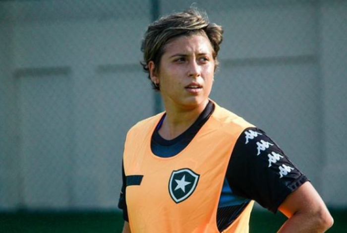 Ana Clara Valle participou do acesso do Botafogo no Brasileirão Feminino