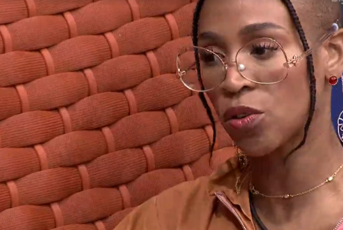 'BBB 21': Karol Conká diz que quer dar beijo triplo na ...