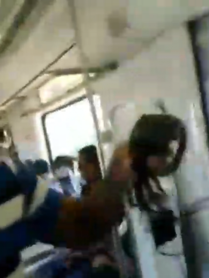 Homem gravou a suposta venda no trem - Reprodução